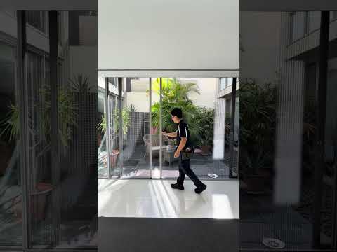 Pleated Retractable Screen for Sliding Stacker Doors